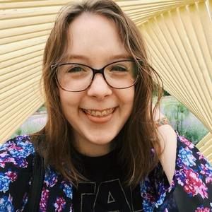 Meet your Posher, Evalyn